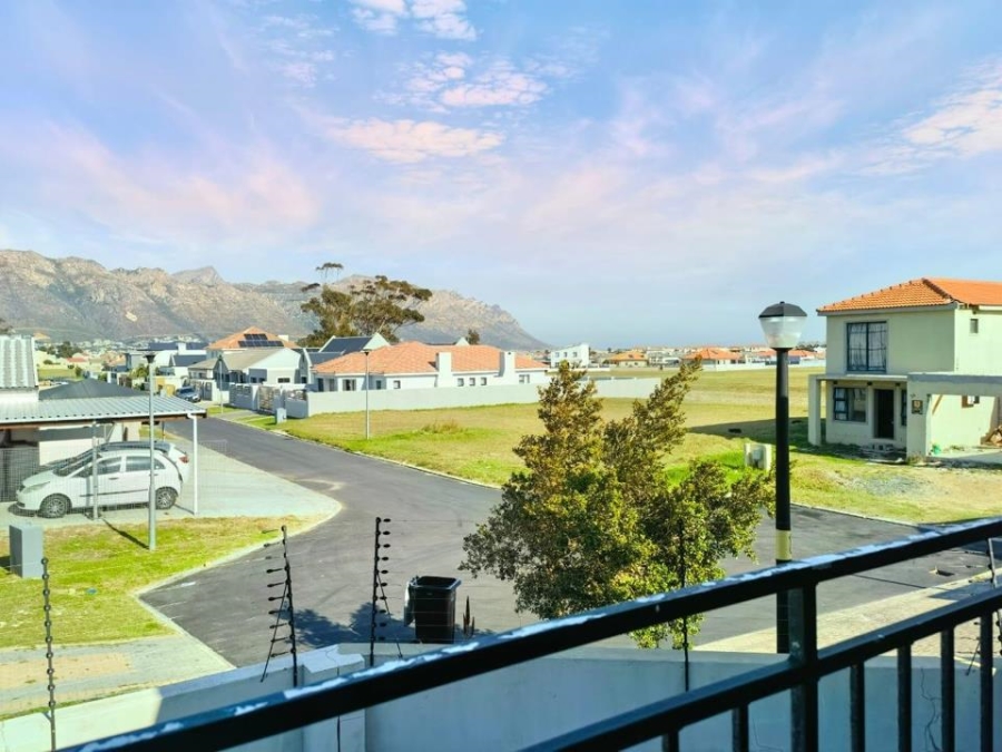 2 Bedroom Property for Sale in Fairview Golf Estate Western Cape